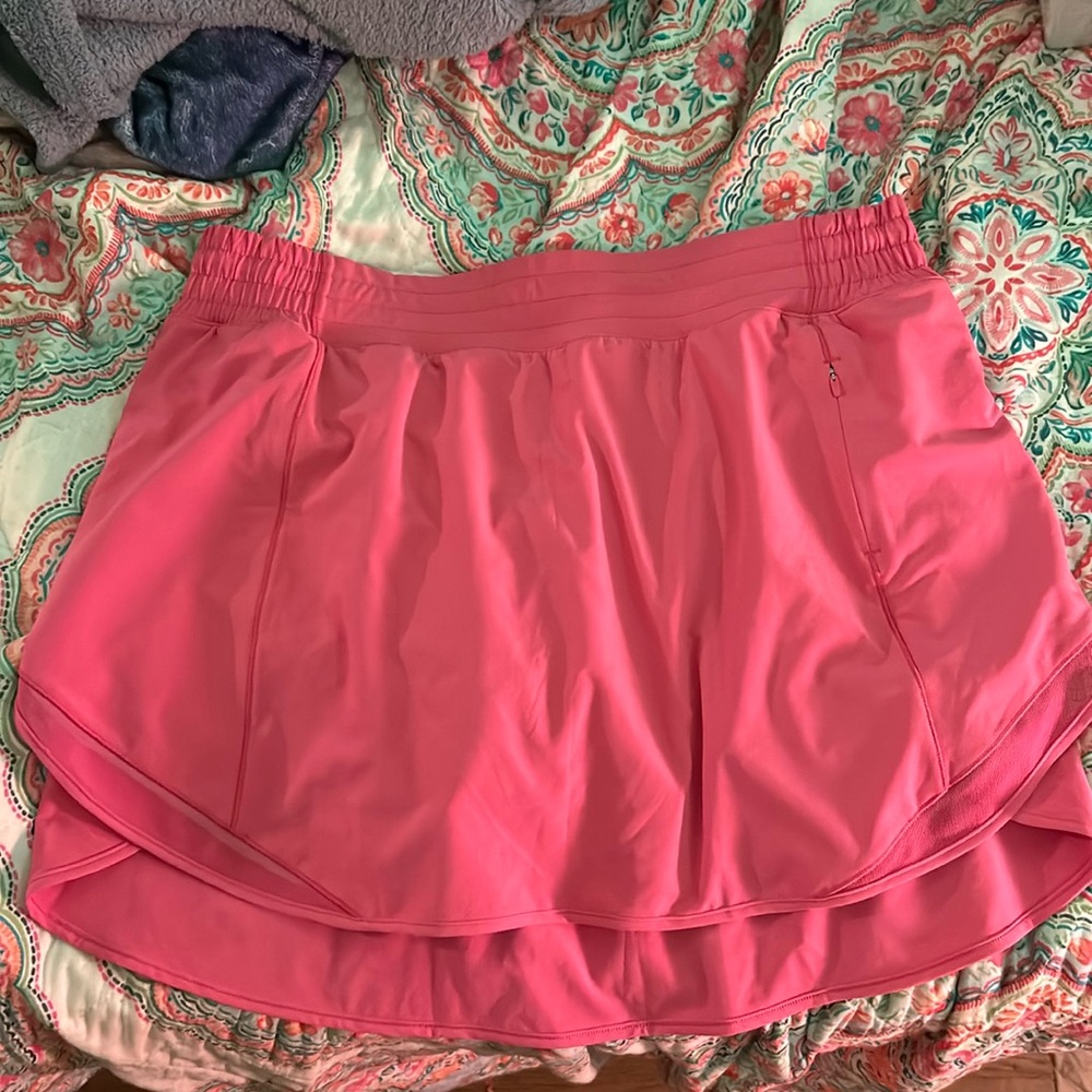 LULULEMON hotty hot sonic pink size 14
